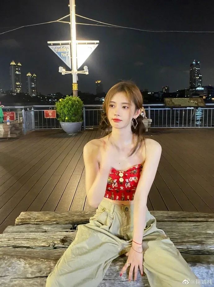 宋茜泰国旅游视频,宋茜鞠婧祎视频