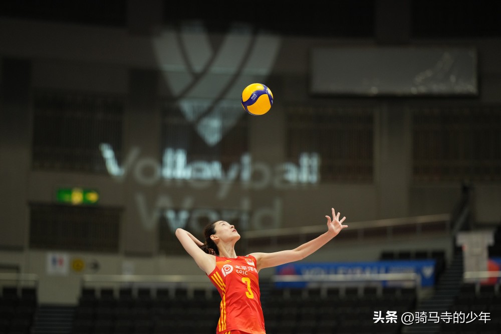19年女排中国对战日本全局回放,中国女排战胜日本女排第三局比赛