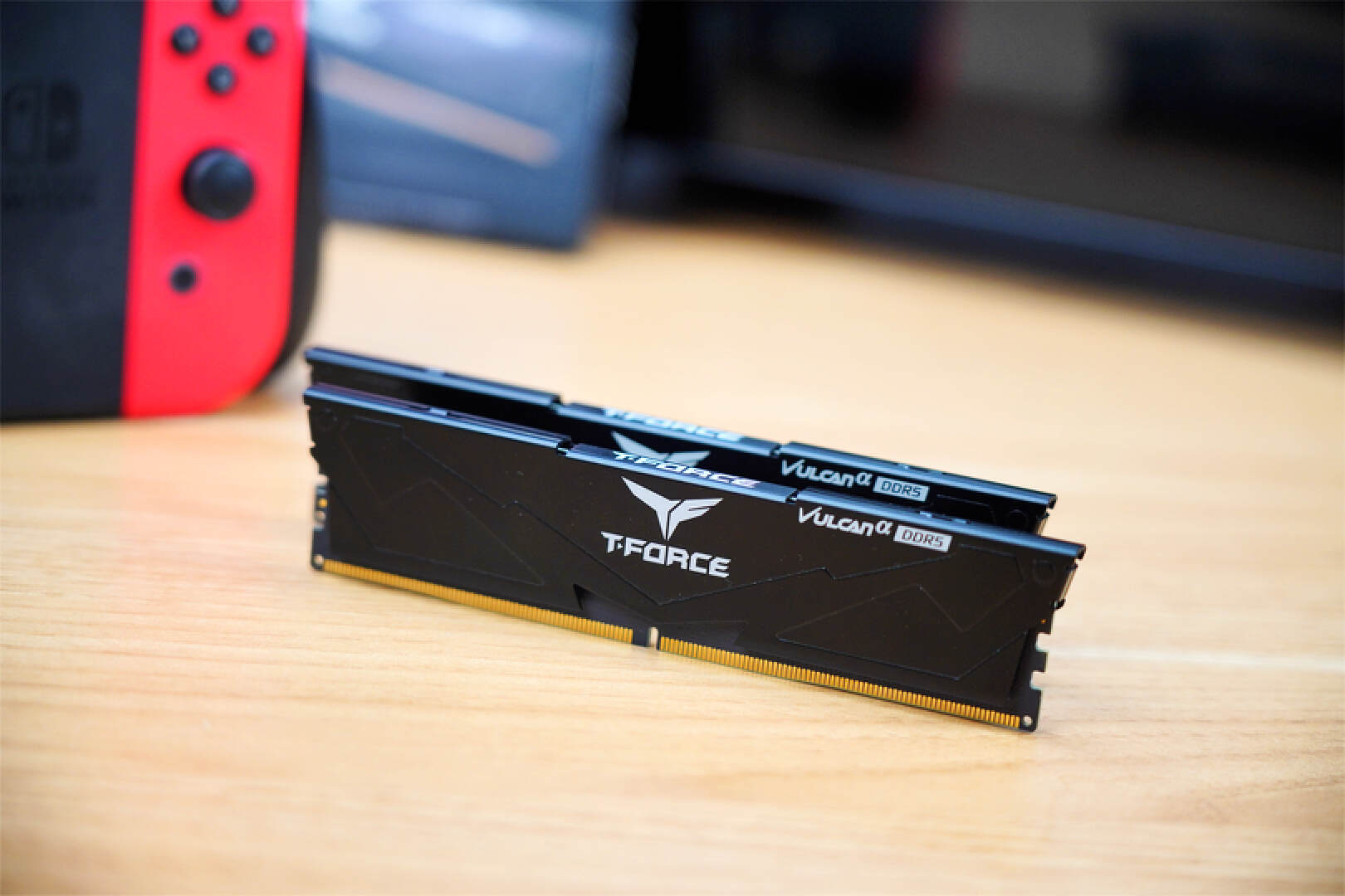 支持AMD EXPO，性能起飞，十铨T-FORCE VULCANα DDR5-6000值得入手