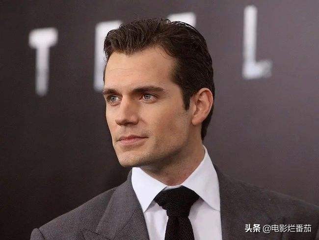 全球最帅100张面孔肖战,全球最帅十大面孔肖战