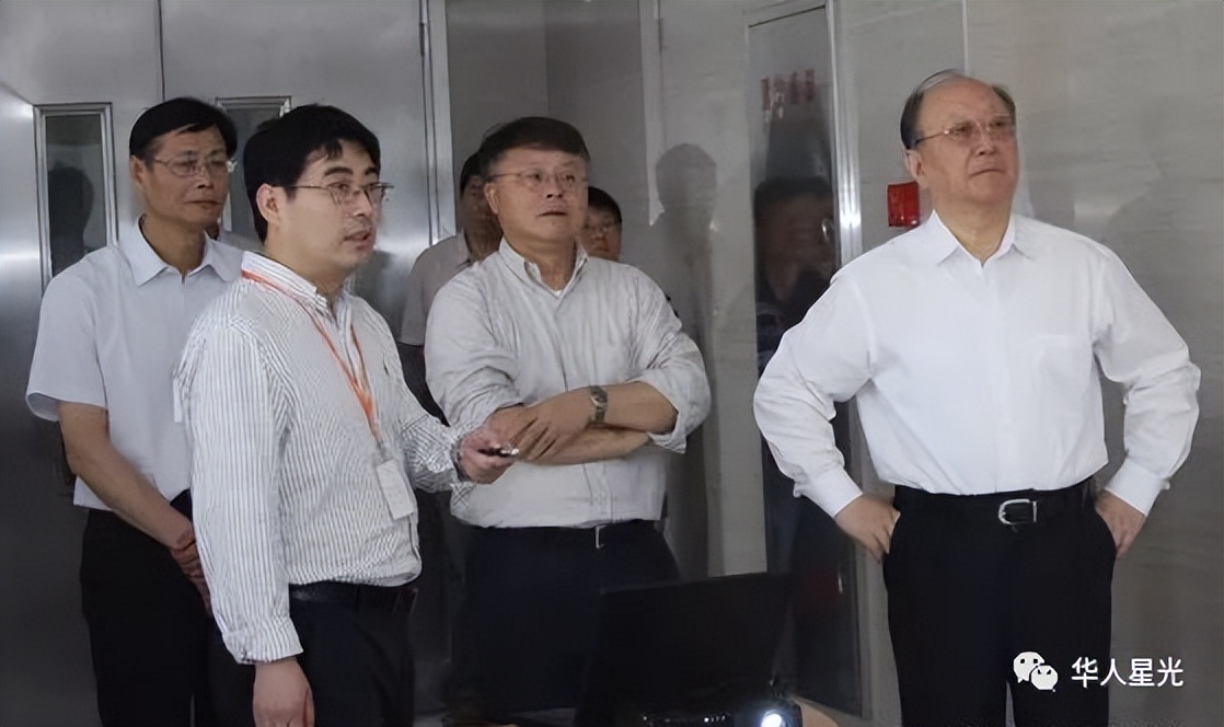 2007年上海市市长是哪位,1988年前上海市市长是谁