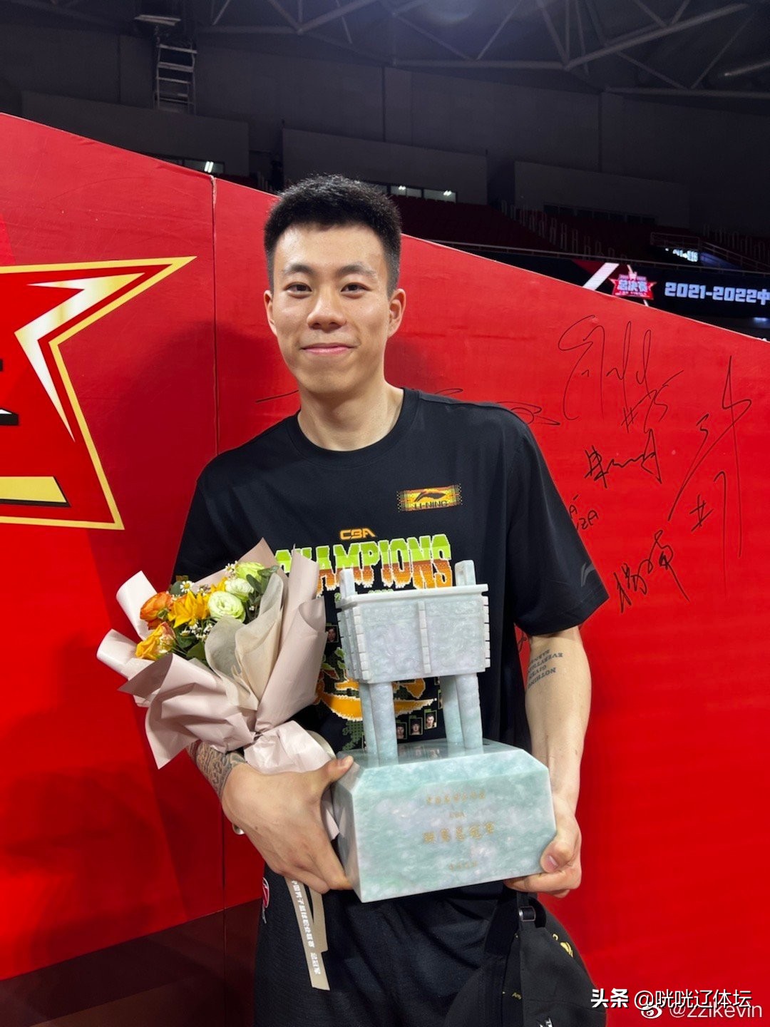 辽篮冠军衫,李宁辽篮夺冠t恤fmvp