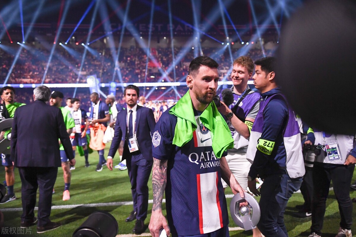 梅西争夺战以拼西西模式落幕！五大联赛一片寂静，涉嫌关联交易！