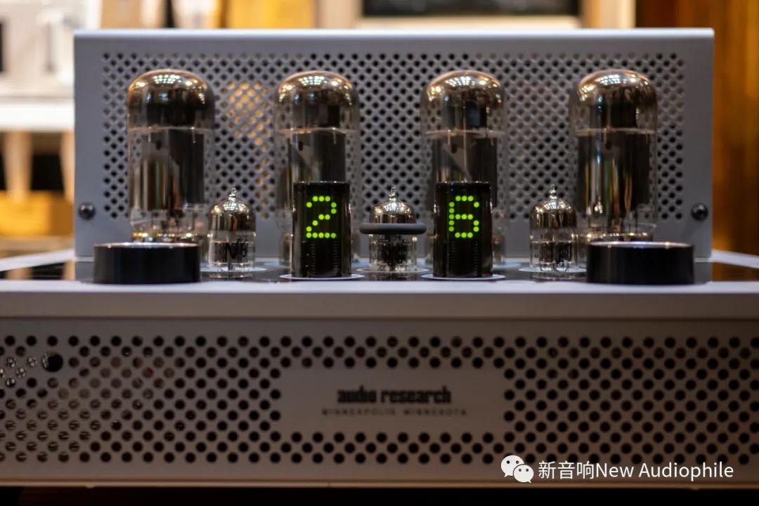 生动大气、温暖细致、回味绵长AudioResearchI/50电子管合并功放