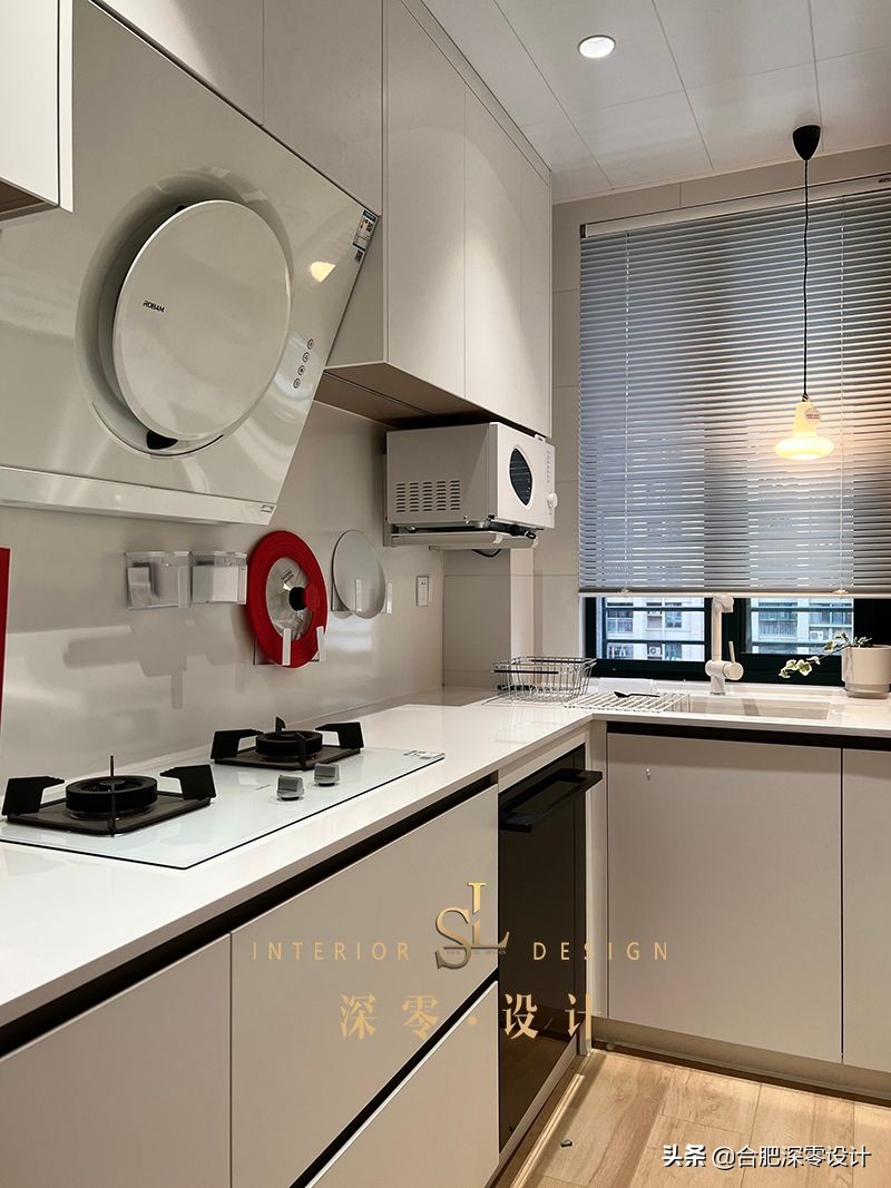 装前装后一对比，这钱花得一点都不心疼，全屋每处都在我要的点上