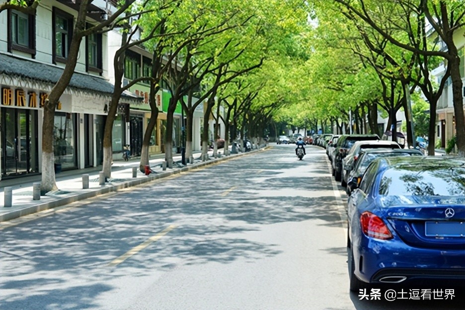 东胜街常熟,常熟街道风景