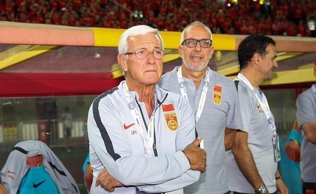 扬科维奇谈中国足球,国足扬科维奇的阵型