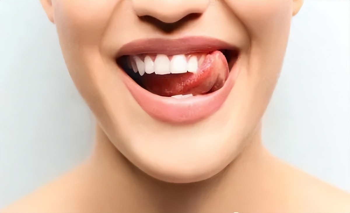 牙齿松动怎么办教你一招恢复,牙齿咬到硬东西松动了怎么办
