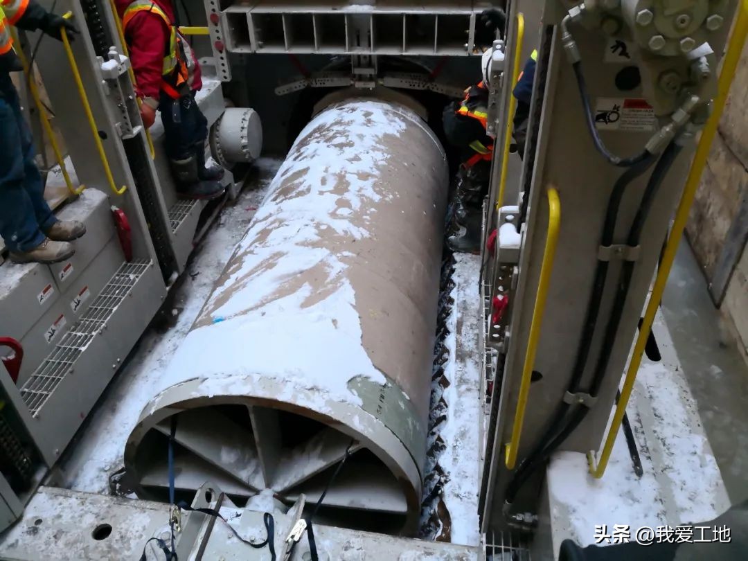 上海建工加拿大非开挖雨水管修复工程历时3年竣工