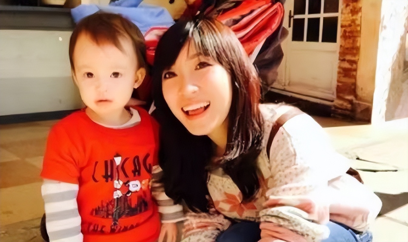 爱*歌国**手黄安和蔡英文“结婚、离婚”始末