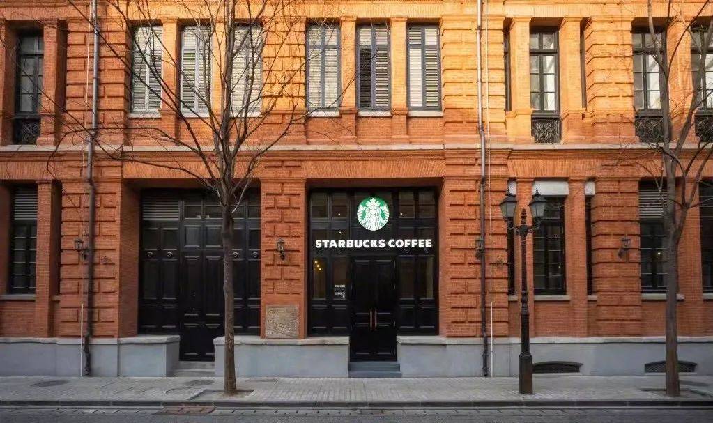 海信发布全球首款8kpro双屏电视,海信电视如何破局