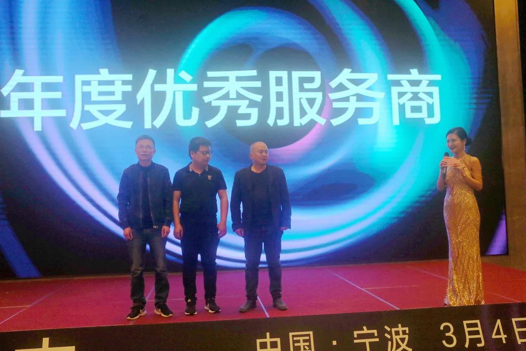 鏂板惎绋嬪悜鏈潵,鏂板惎鑸悜鏈潵