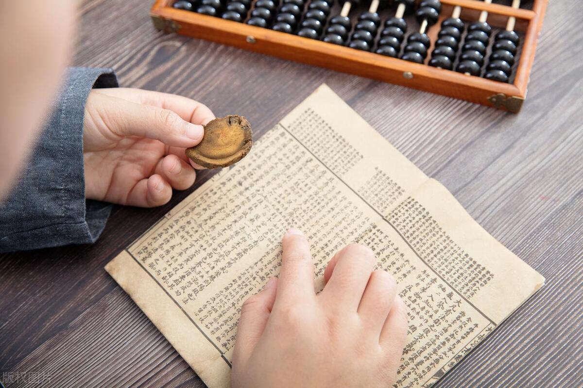 夜里皮肤痒，多因血燥！这张方子，滋阴养血，祛风止痒，巧妙化解