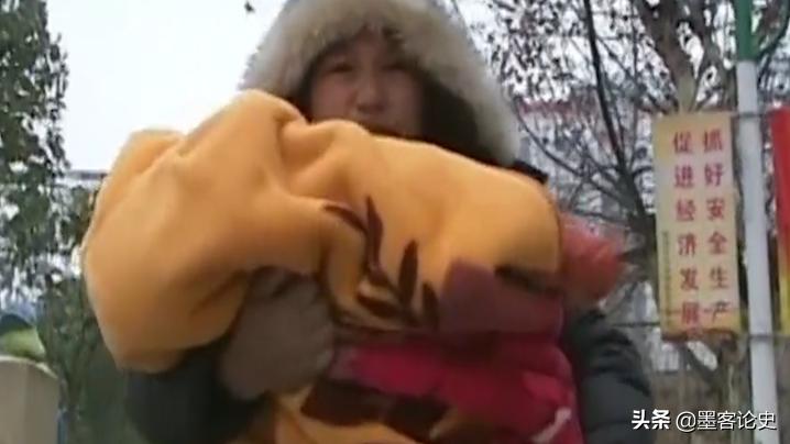 故事:河南1岁女婴患早老症,一夜变成80岁老人,母亲含泪千里求医