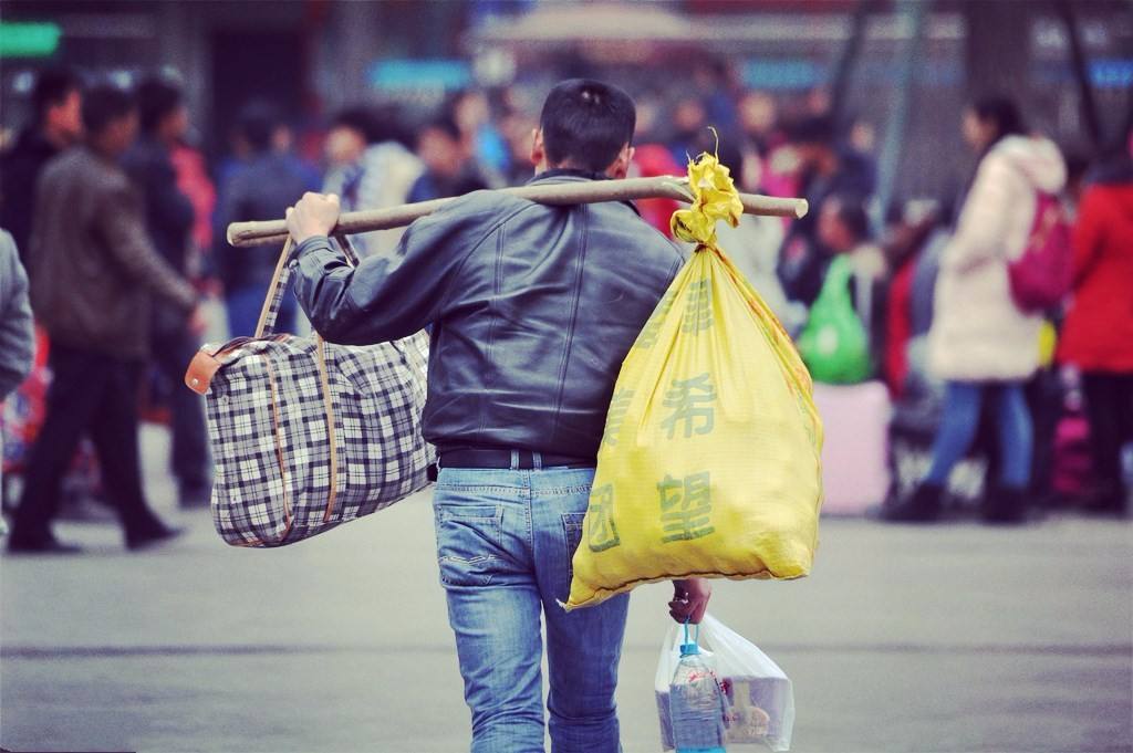 开个安徽正宗牛肉板面店挣钱吗,牛肉板面挣钱