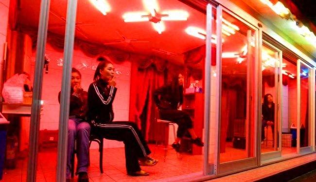 每年“*交性**易额”高达14万亿，情色行业猖獗，韩国为何沦落至此？