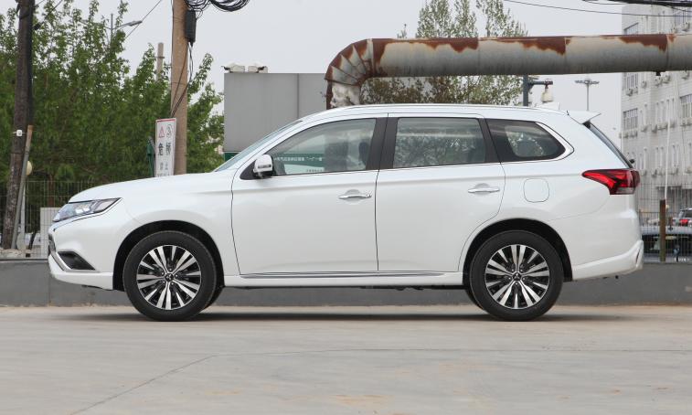 三菱欧蓝德进口2020款报价及图片,三菱欧蓝德七座2020款价格