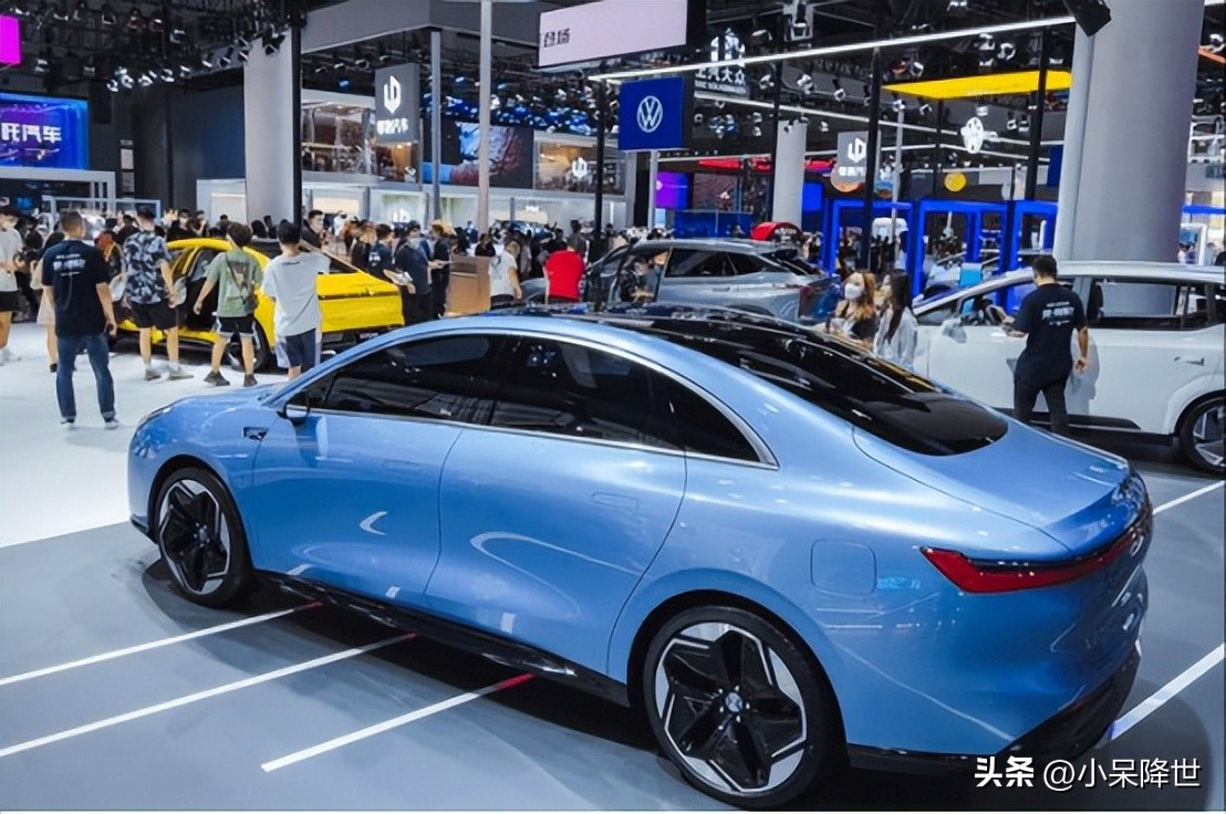 2024款合创a06plus车展实拍,合创a06最新改款的缺点