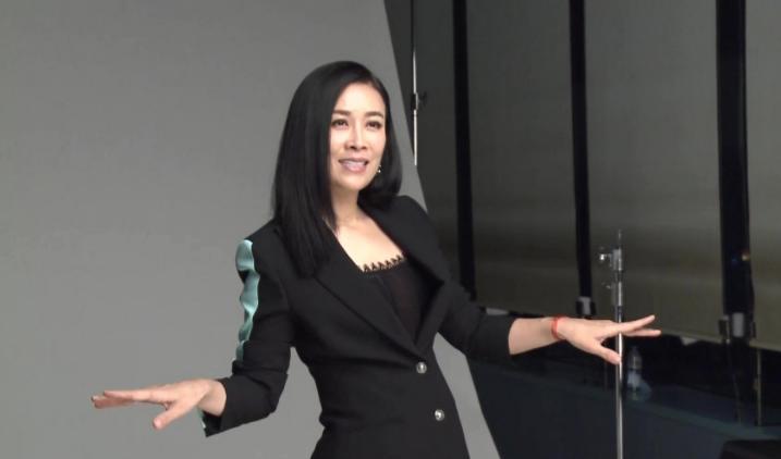 好男人孟桐,那英和孟桐牵手视频