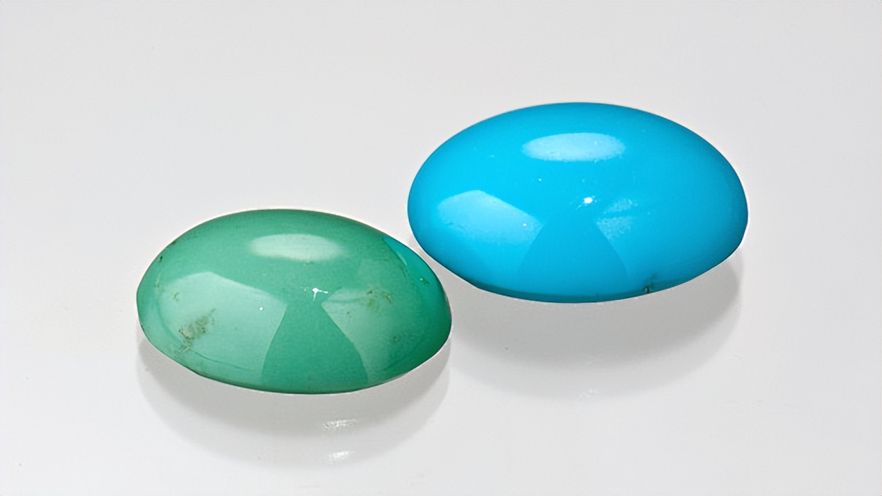 谁说绿松石是老古董？它可是新季大牌高珠的镇场正C位