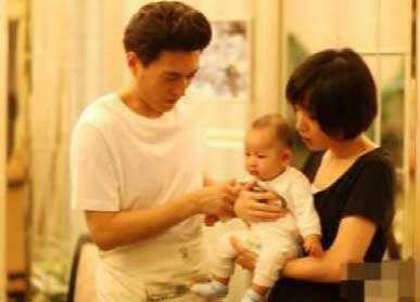 靳东和李佳佳,靳东与李佳三观一致