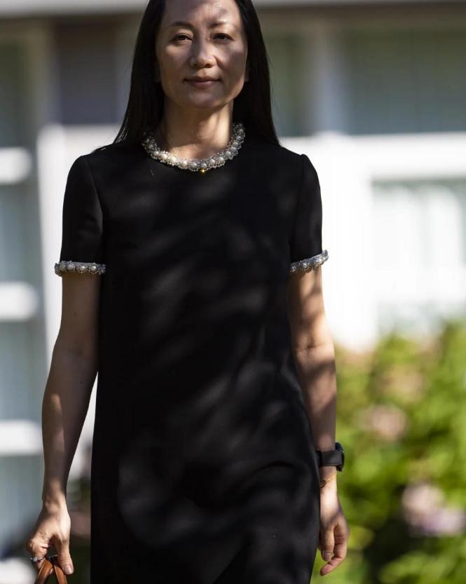 孟晚舟穿搭集锦,孟晚舟穿搭