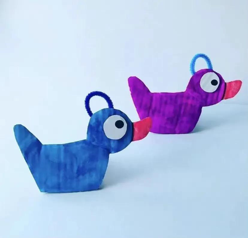 报纸小动物手工图片,纸箱画手工制作动物