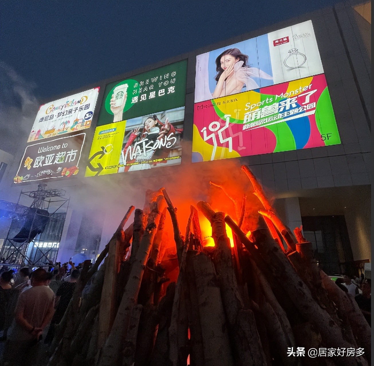 长春夜市情况最新,最新长春晚上夜市