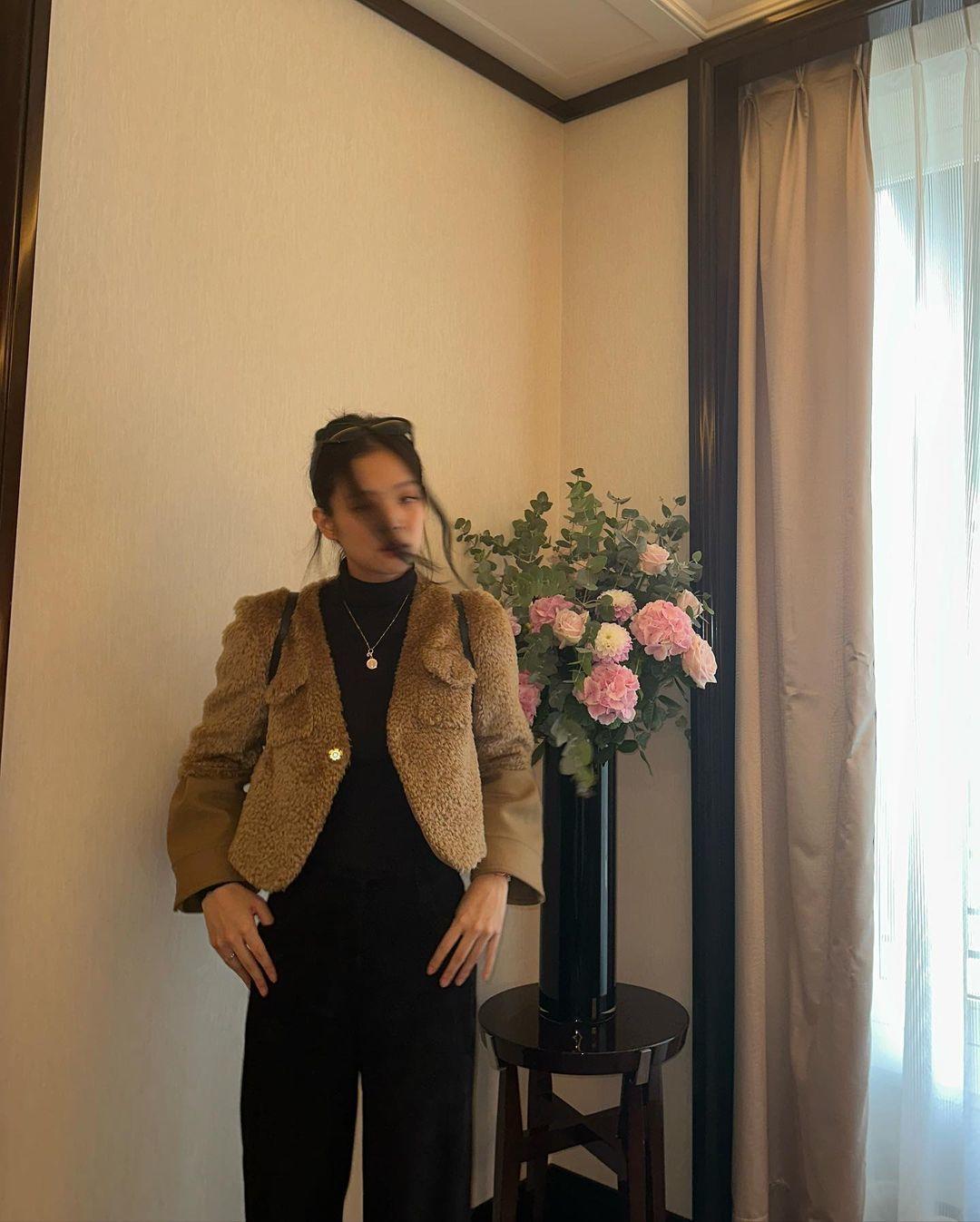 blackpinkjennie红衣服,blackpinkjennie的衣服很美