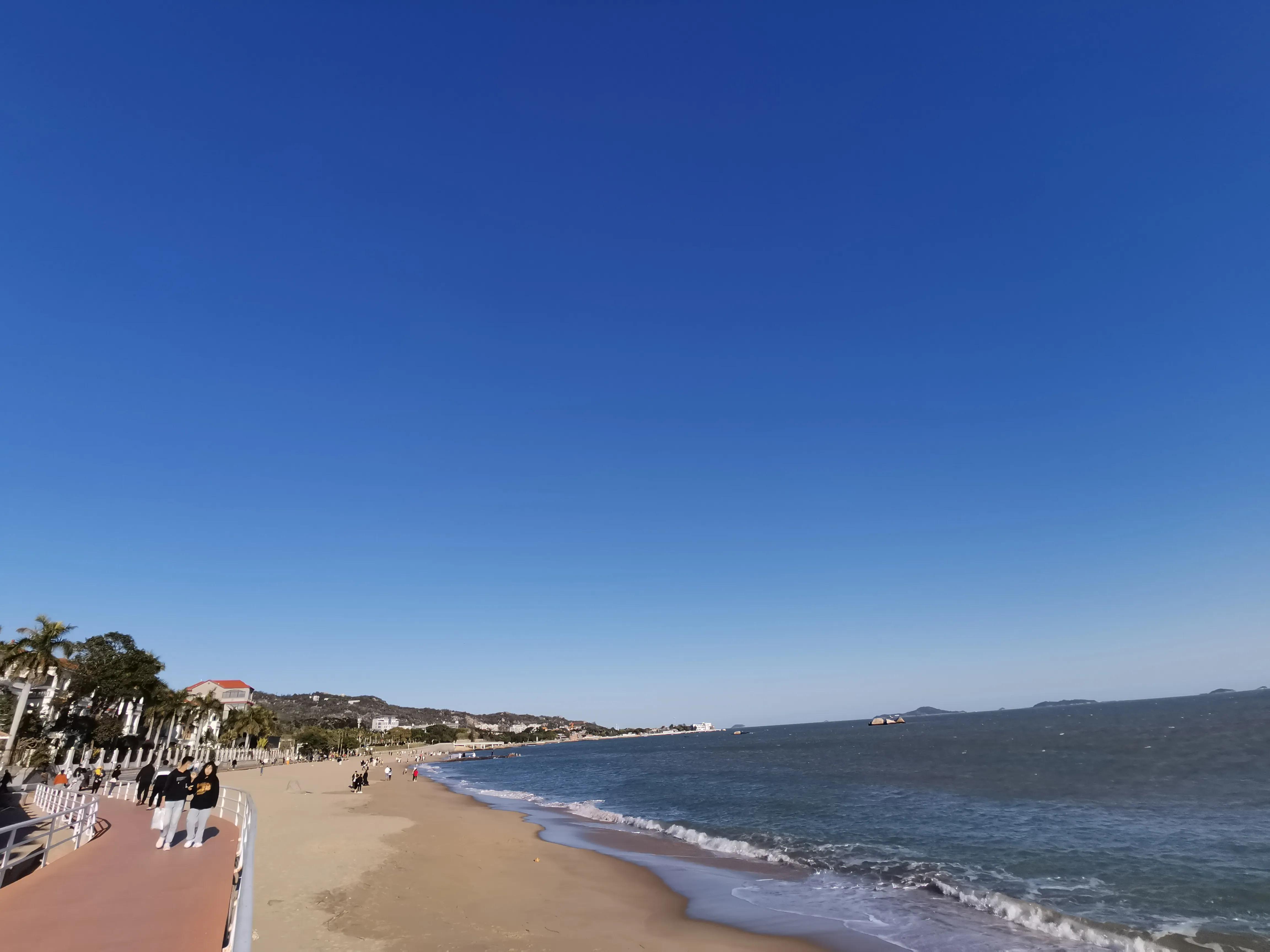 厦门的蓝天白云大海,厦门的海厦门的天空