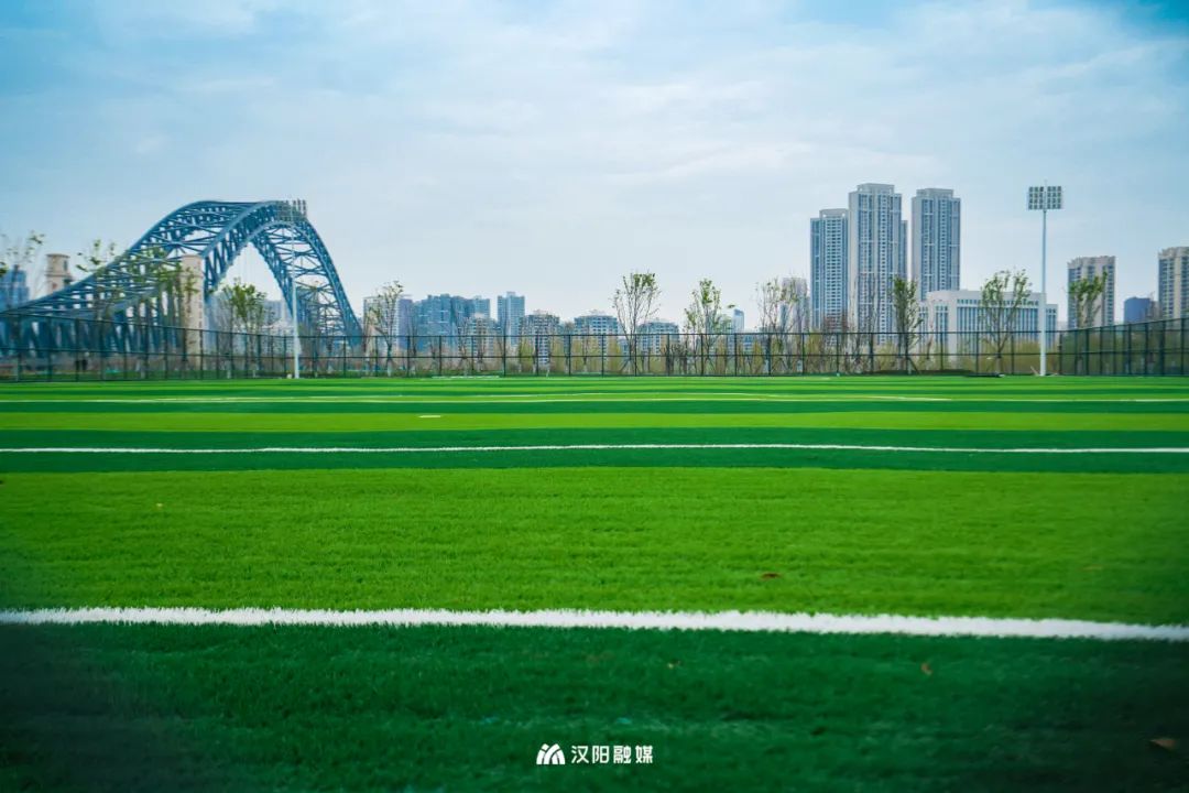 来武汉过长江,来武汉玩