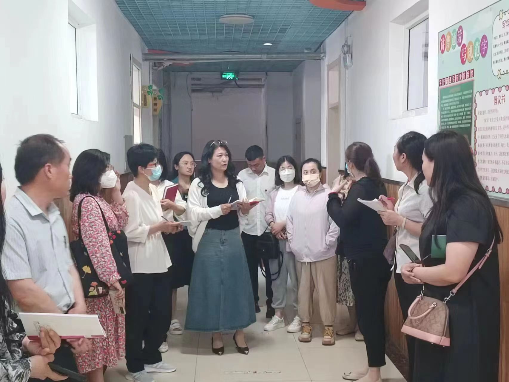 共见证促成长家长开放日活动,校际交流促成长携手同创