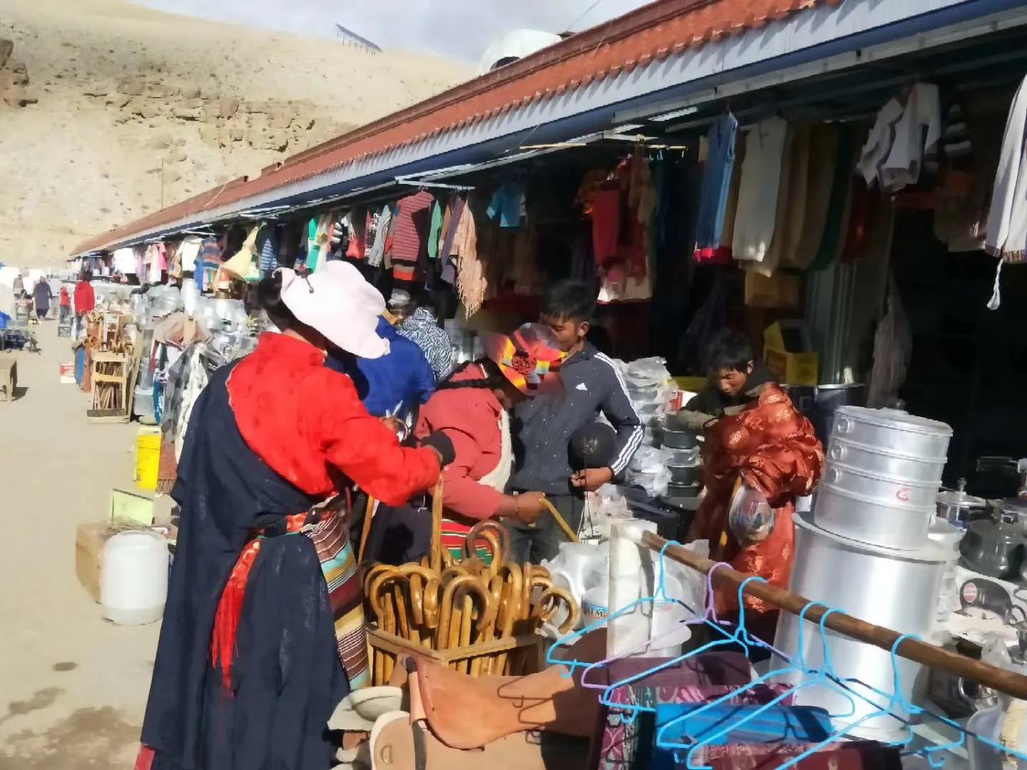 阿里普兰县在地图上的位置,阿里地区历史简介