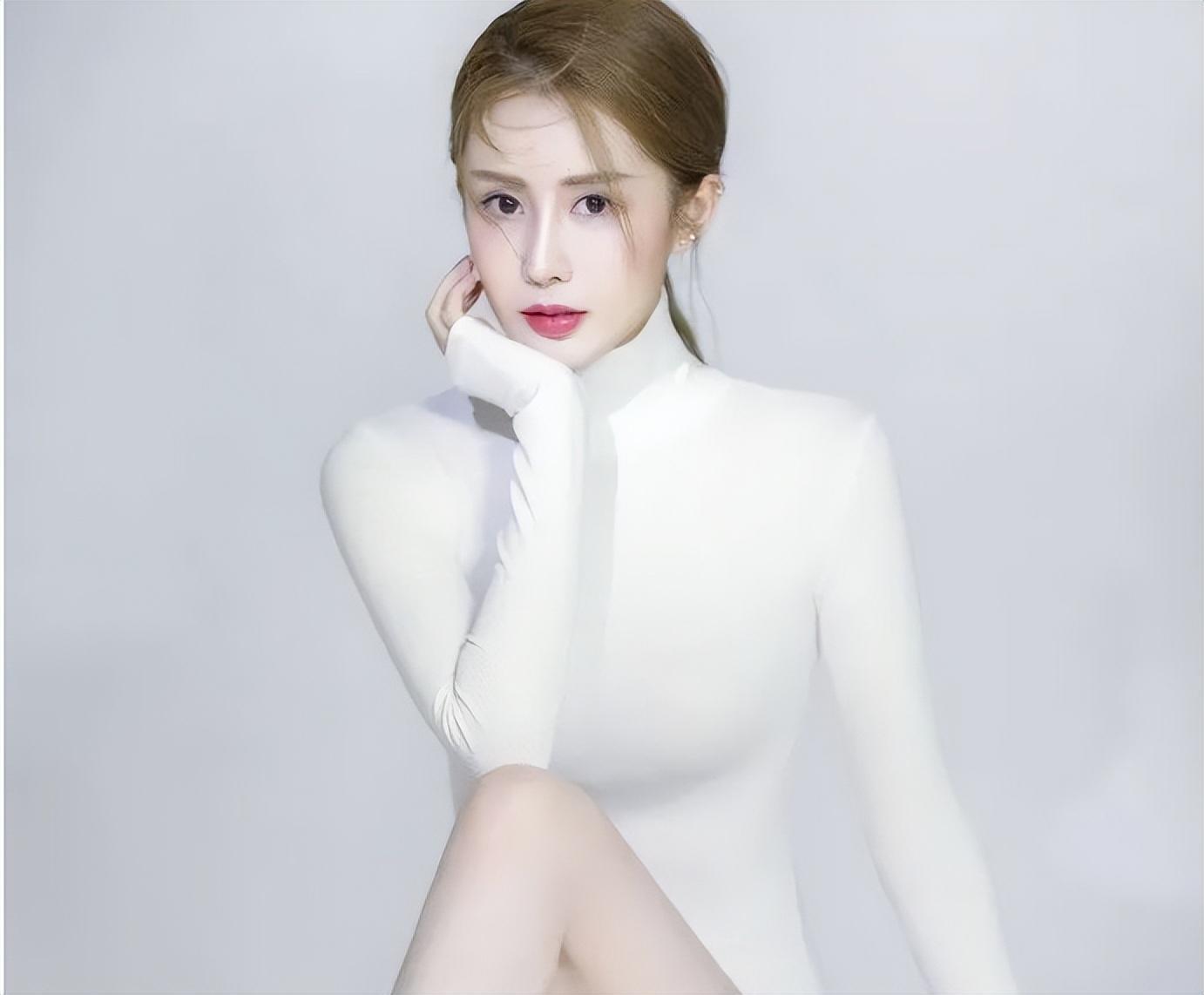 洗头妹逆袭分手费9亿,洗头妹韦雪个人资料