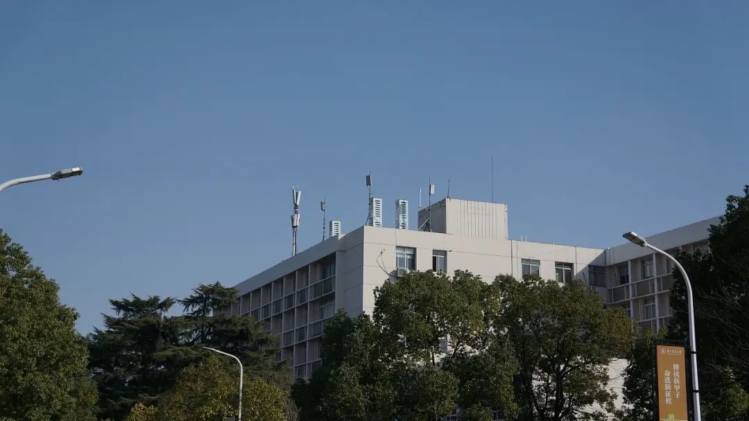 考研面试自我介绍真实视频,考研网上面试英文自我介绍模板