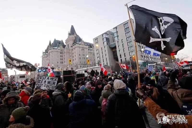 加拿大乱了，首都进入紧急状态