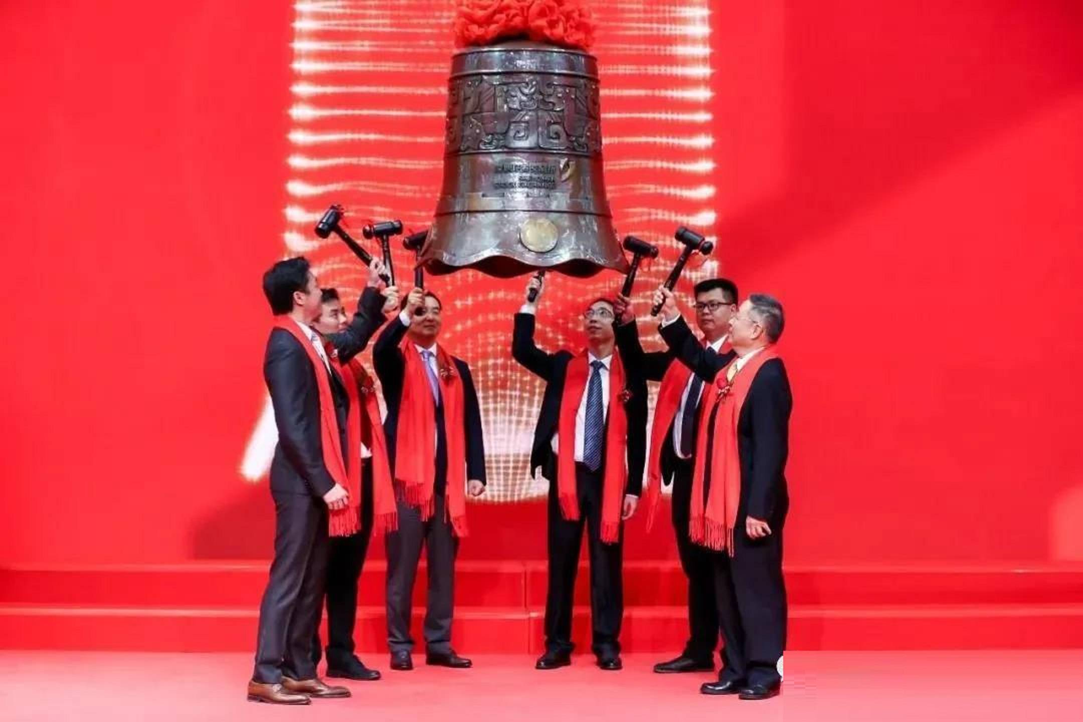 王思聪谈王健林现状,王健林4000亿负债怎么回事