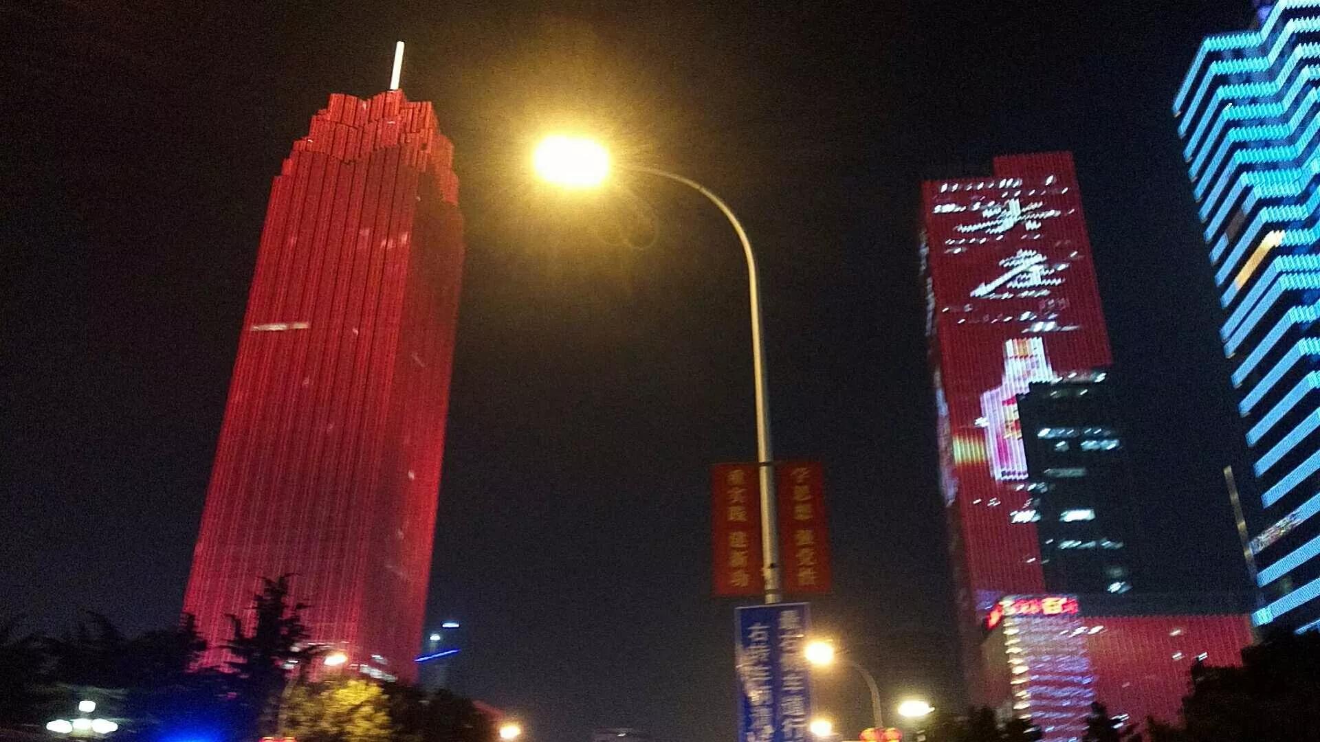 保定出租车女司机,保定女公交司机