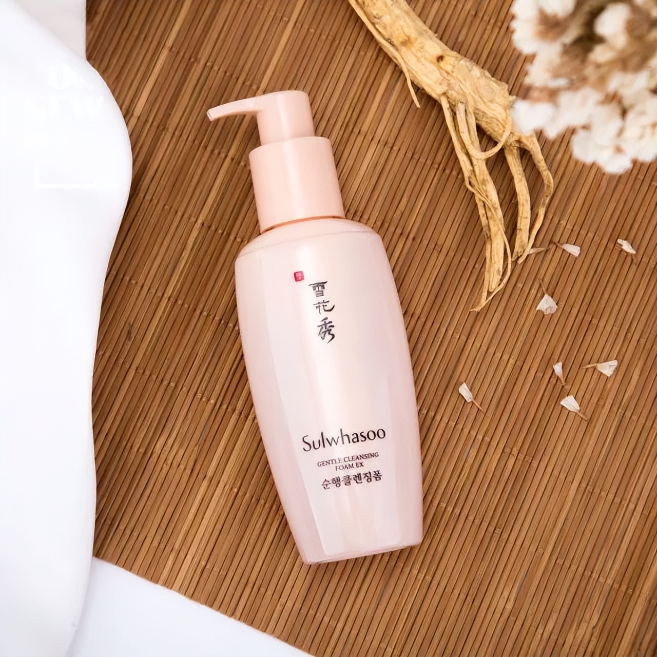 选对洗面奶清清爽爽一整个夏天!网络热门超好用的洗面奶测评推荐