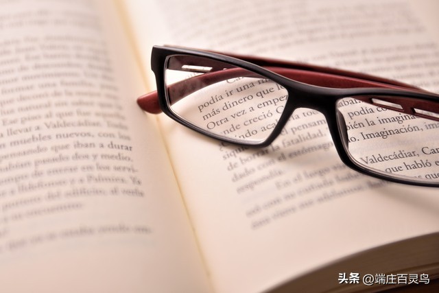 摆地摊赚三元以下产品,30种日赚千元地摊商品批发市场