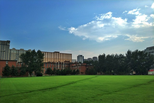 今年高考400分左右能考些哪些学校,高考400分能上哪些学校啊