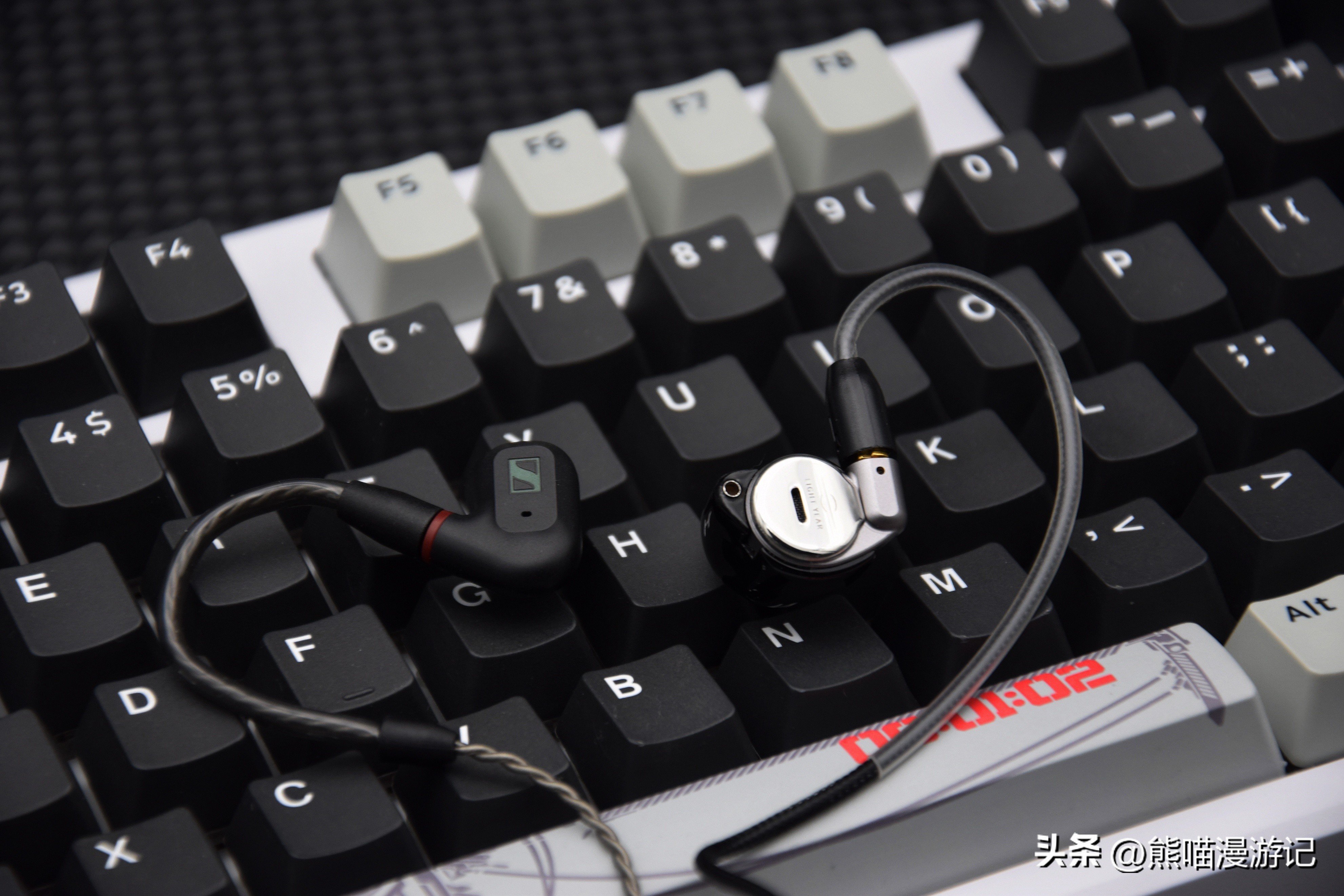 登场就是流行人声声价比王炸牌？光年星城5一圈两铁HiFi耳机评测