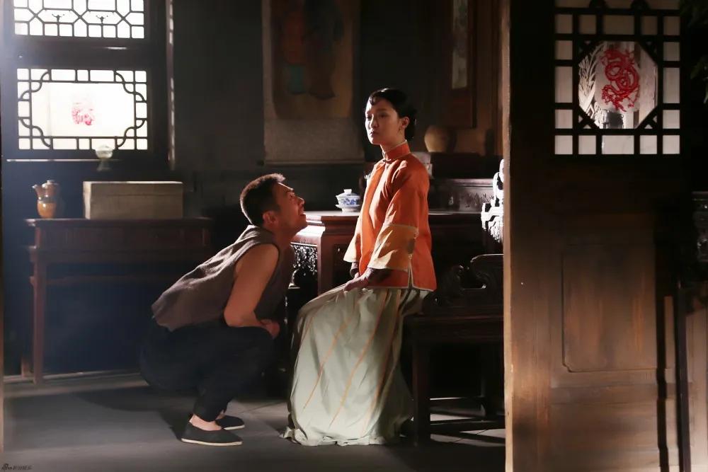 莫言《丰乳肥臀》⑤｜战乱年代里，女人和她的一儿八女