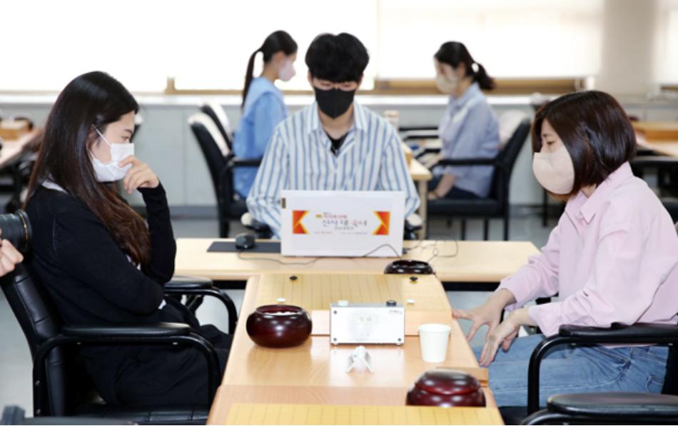 韩国第十六回男女打擂绅士队从爷爷变成大叔淑女队金恩持搭末班车