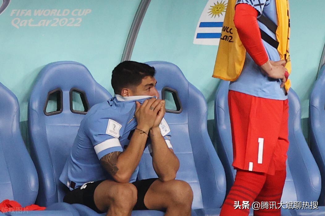 苏亚雷斯带乌拉圭进世界杯,世界杯乌拉圭淘汰了吗