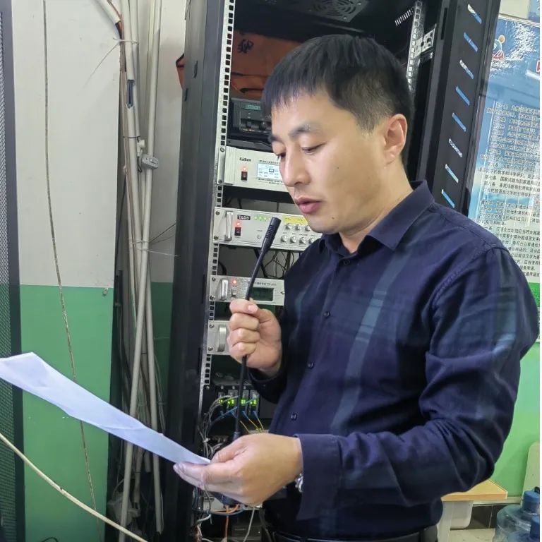 少先队红领巾广播站氛围,红领巾广播站少先队风采