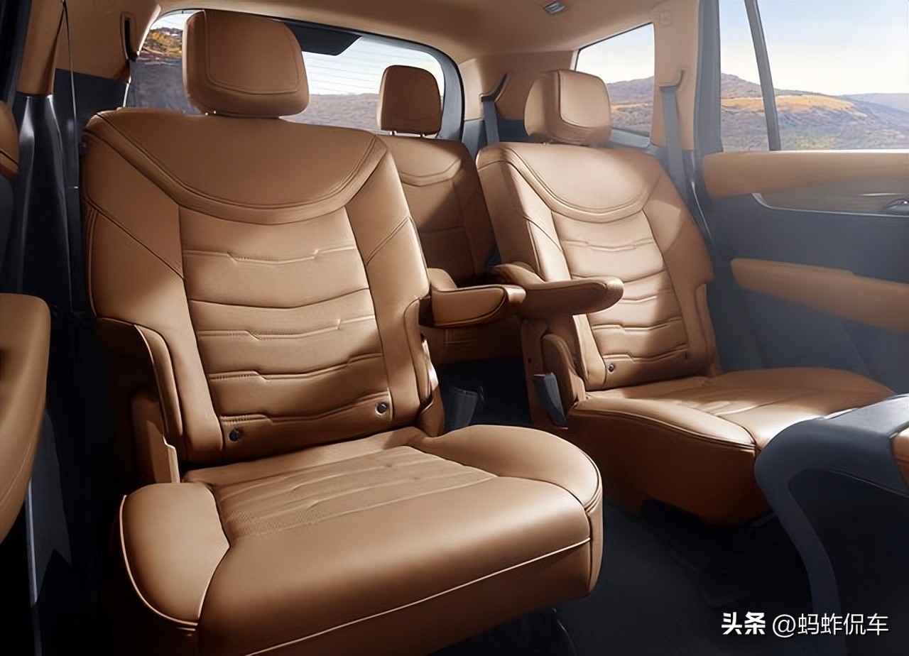 又一美系旗舰suv来袭车长超5米,又一高颜值suv来袭,5万多十秒破百