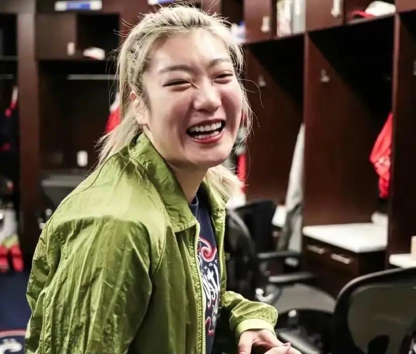 李梦换球衣风波,李梦改过自新了吗