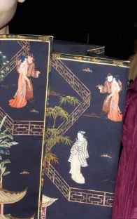 赵露思穿上廉价中国风礼服，俗成了18线网红