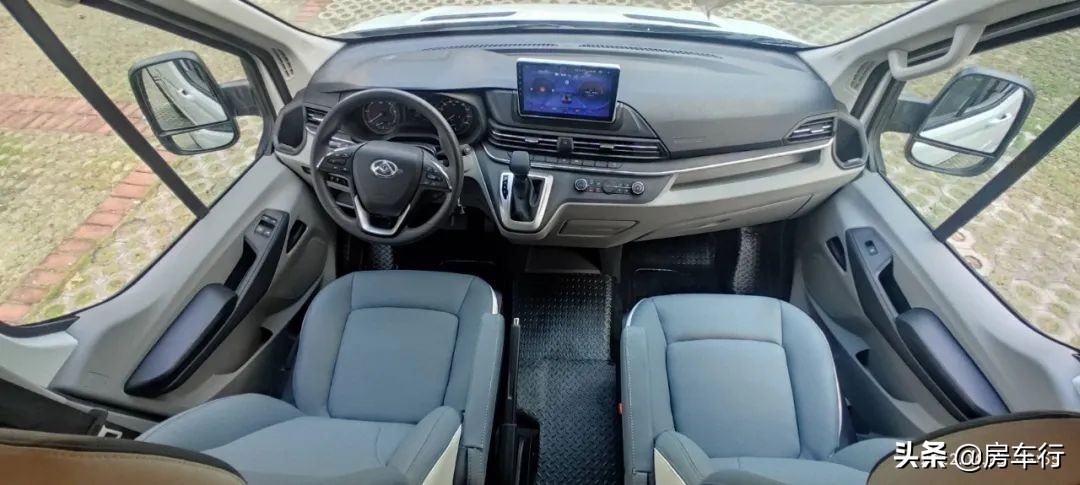 舜宇房车大通v90b型长轴高顶房车,飞翔最新大通v90b型房车短轴中顶